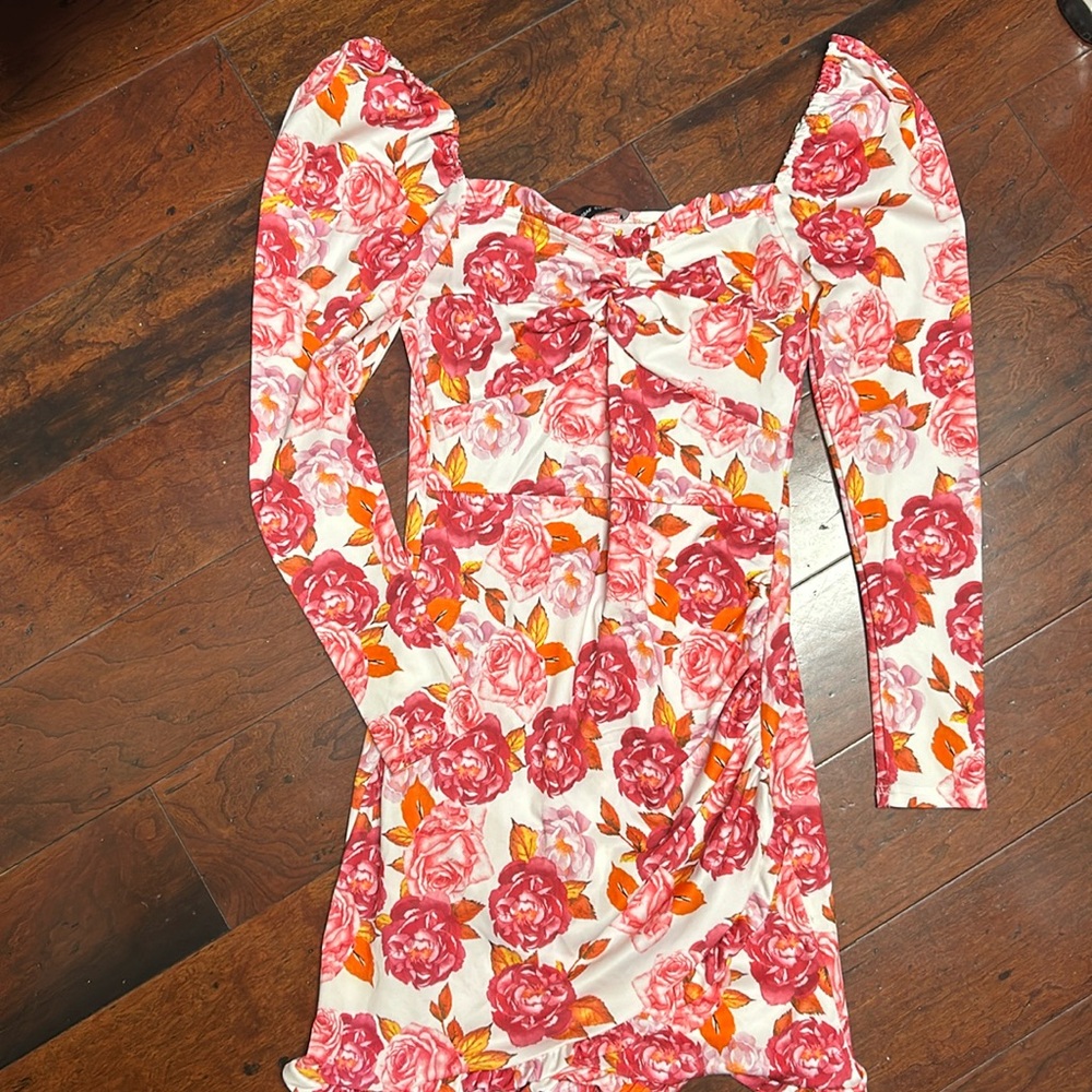 Bossbae Clothing
Pink and White
Large